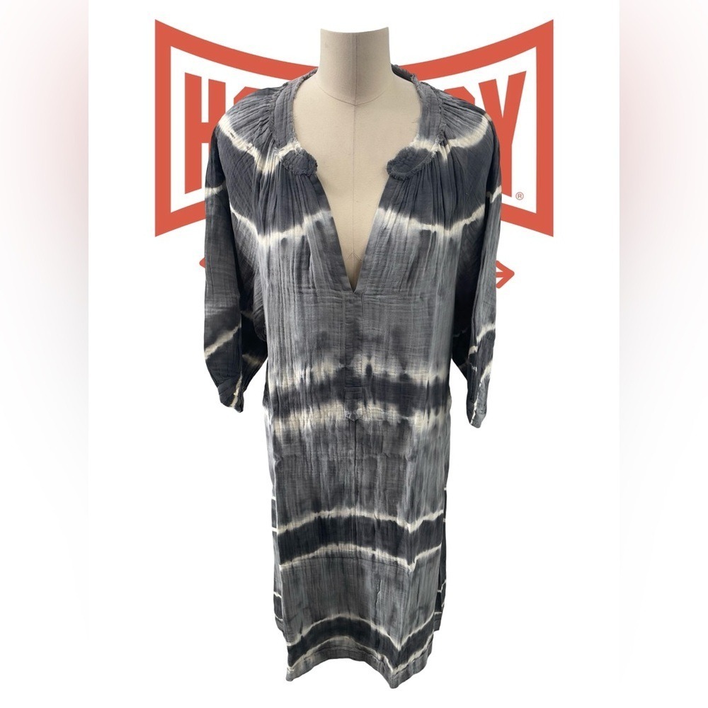 Ocean-Main Gray Textured Top